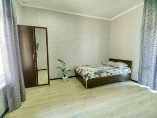 Гостиница Гостевой дом Анапа Семейный номер с балконом-9