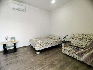 Гостиница Гостевой дом Анапа Стандартный четырехместный номер-3